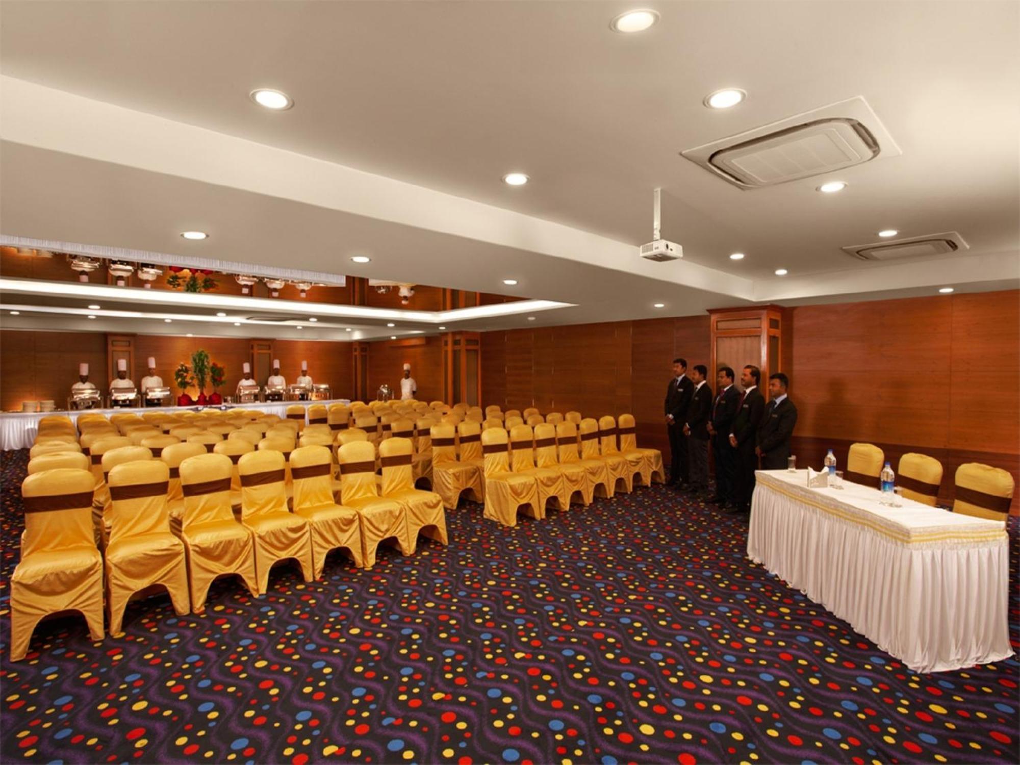 Sivaraj Inn Salem Esterno foto